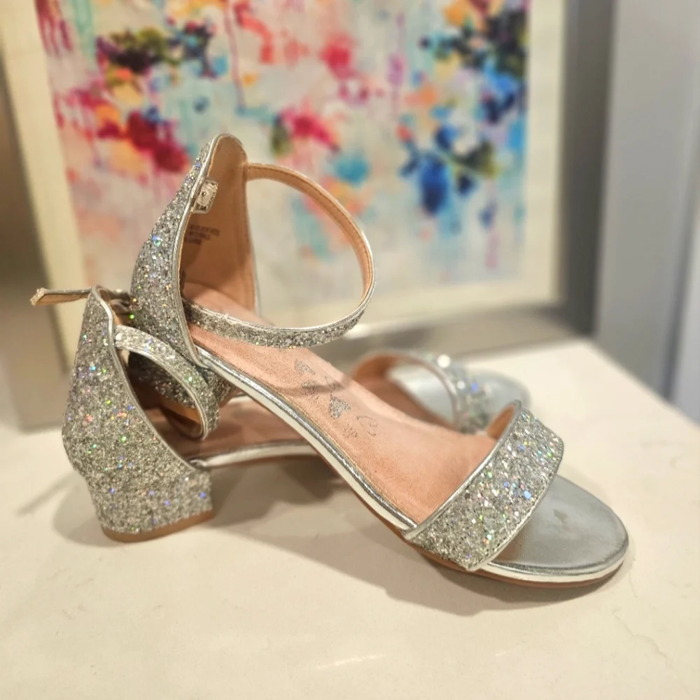 Formal heels - Picture 1 of 3